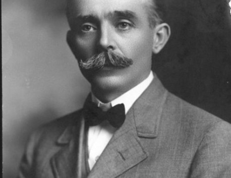 A photo of Dr. Samuel J. Crumbine, 1909. (Kansas Historical Society)