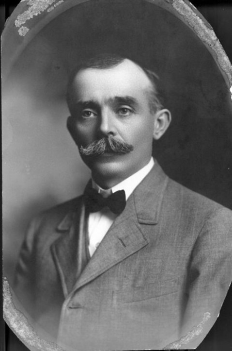 A photo of Dr. Samuel J. Crumbine, 1909. (Kansas Historical Society)